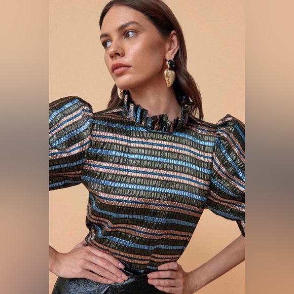 HUNTER BELL | Stella Blouse Top in Festive Stripe Metallic Holiday Top - Picture 4 of 11